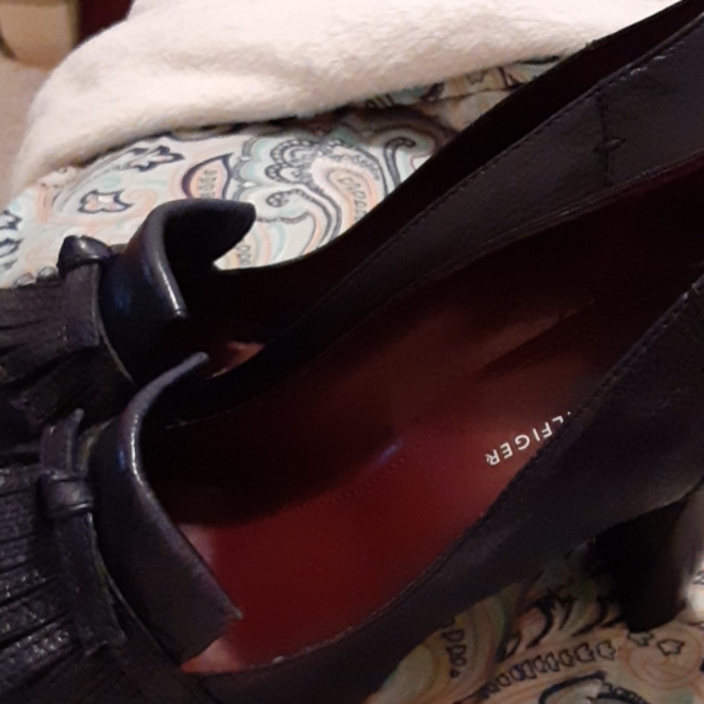 Shoes - Picture 3 of 3